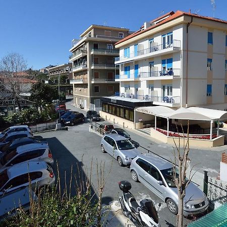 Hotel Guya Varazze Exteriér fotografie